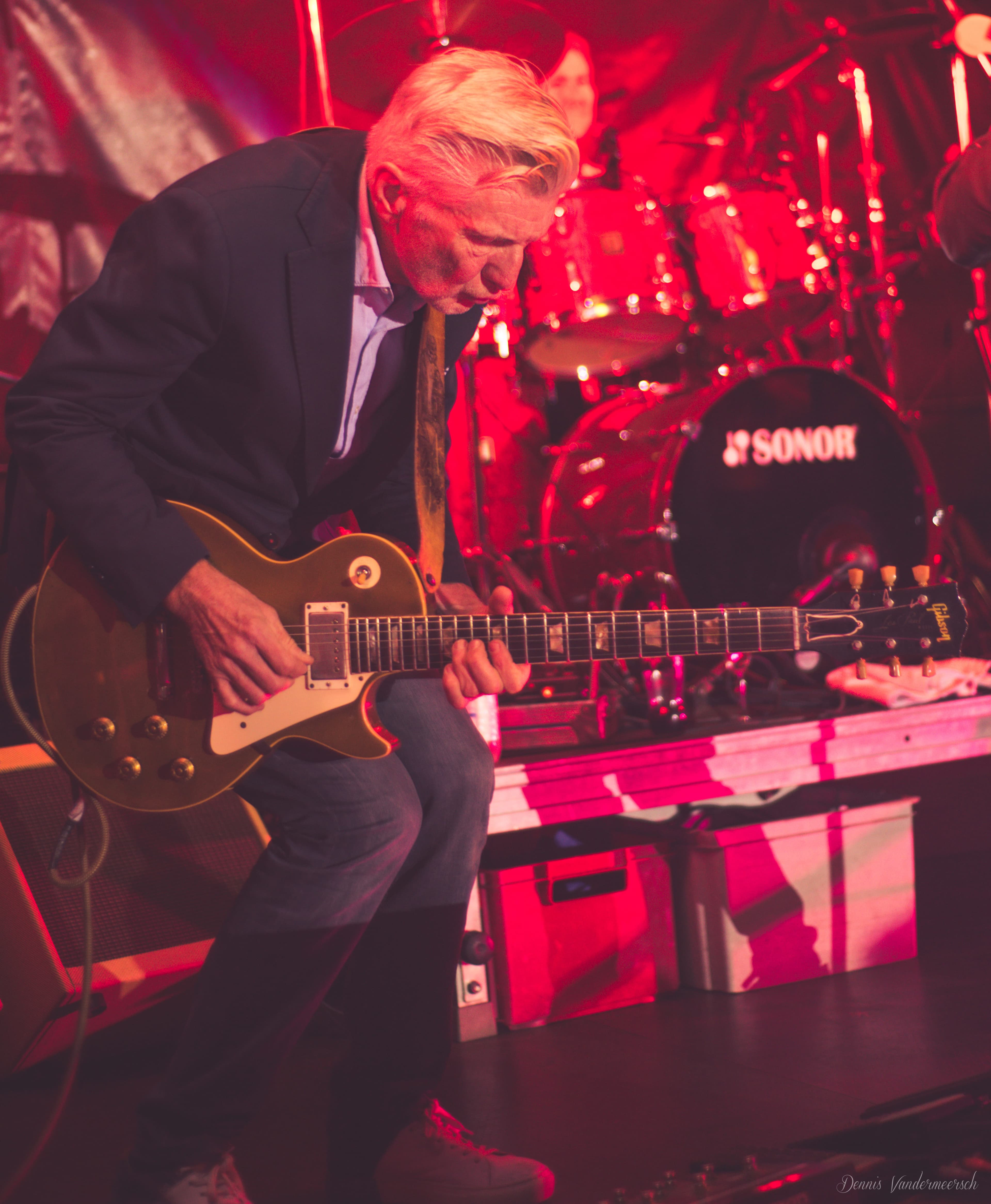 Chris Somers, gitarist van B-Floyd